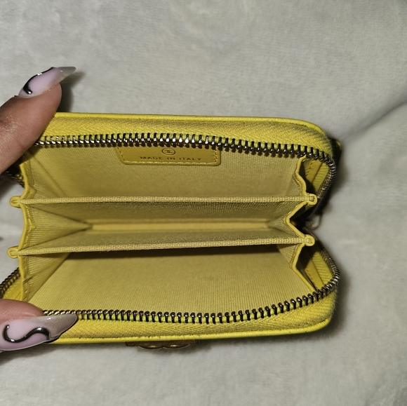 Chanel Zipped Card Holder - Picture 2 of 4